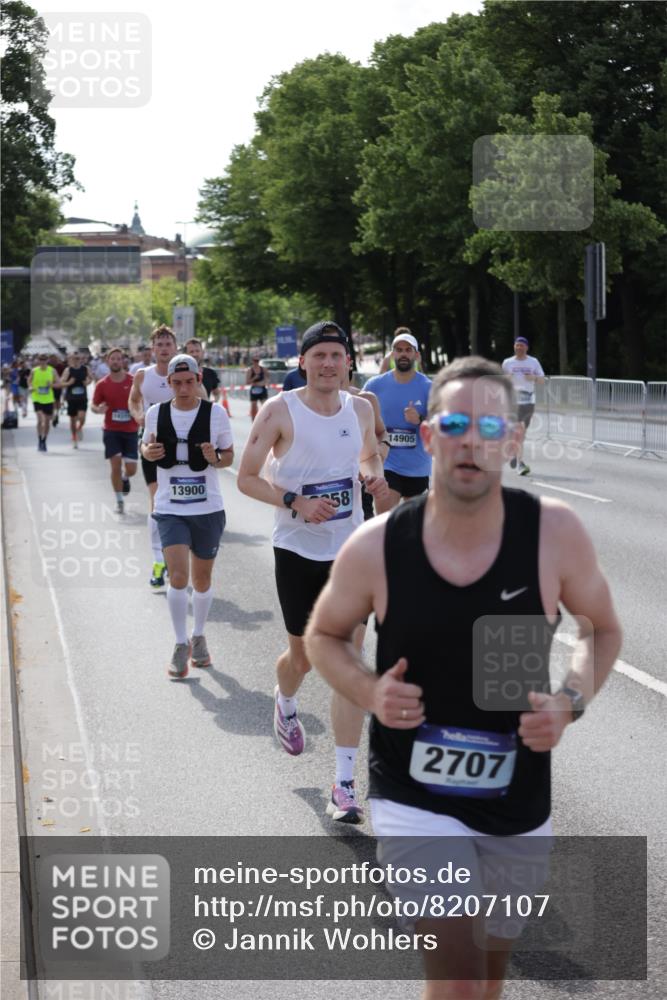 29.06.2025 - hella hamburg halbmarathon Jannik Wohlers http://msf.ph/oto/8207107 29.06.2025 09:48:44 Lombardsbrücke 1571, 1600, 1603, 2044, 2707, 2797, 4062, 5050, 5889, 6037, 6047, 6771, 7109, 7310, 7482, 7743, 7981, 8002, 8358, 9640, 10369, 10451, 10877, 11106, 11177, 11423, 11447, 11952, 12088, 12091, 12168, 12739, 13064, 13158, 13190, 13755, 13900, 14075, 14311, 14603, 14905, 15178, 16280, 16400, 17078, 17097, 17489, 17612, 17723, 17792, 17916, 18062, 18614, 19004 meine-sportfotos.de