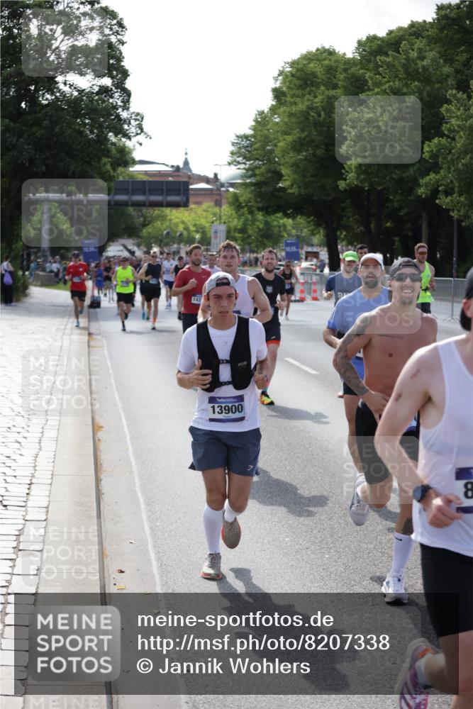 29.06.2025 - hella hamburg halbmarathon Jannik Wohlers http://msf.ph/oto/8207338 29.06.2025 09:48:45 Lombardsbrücke 1571, 1600, 1603, 2044, 2707, 2797, 5050, 5889, 6037, 6047, 6149, 6771, 7109, 7310, 7482, 7743, 7981, 8002, 8358, 9640, 10369, 10451, 10877, 11106, 11177, 11423, 11447, 11952, 12088, 12091, 12168, 12739, 13064, 13158, 13190, 13755, 13900, 14075, 14311, 14603, 14905, 15178, 16280, 16400, 17097, 17489, 17612, 17723, 17792, 17916, 18062, 18614, 19004 meine-sportfotos.de