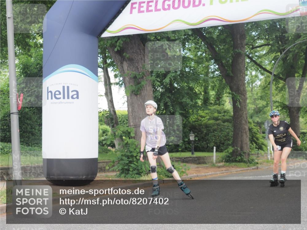 29.06.2025 - hella hamburg halbmarathon KatJ http://msf.ph/oto/8207402 29.06.2025 09:32:52 Zwischen KM18-KM19  meine-sportfotos.de