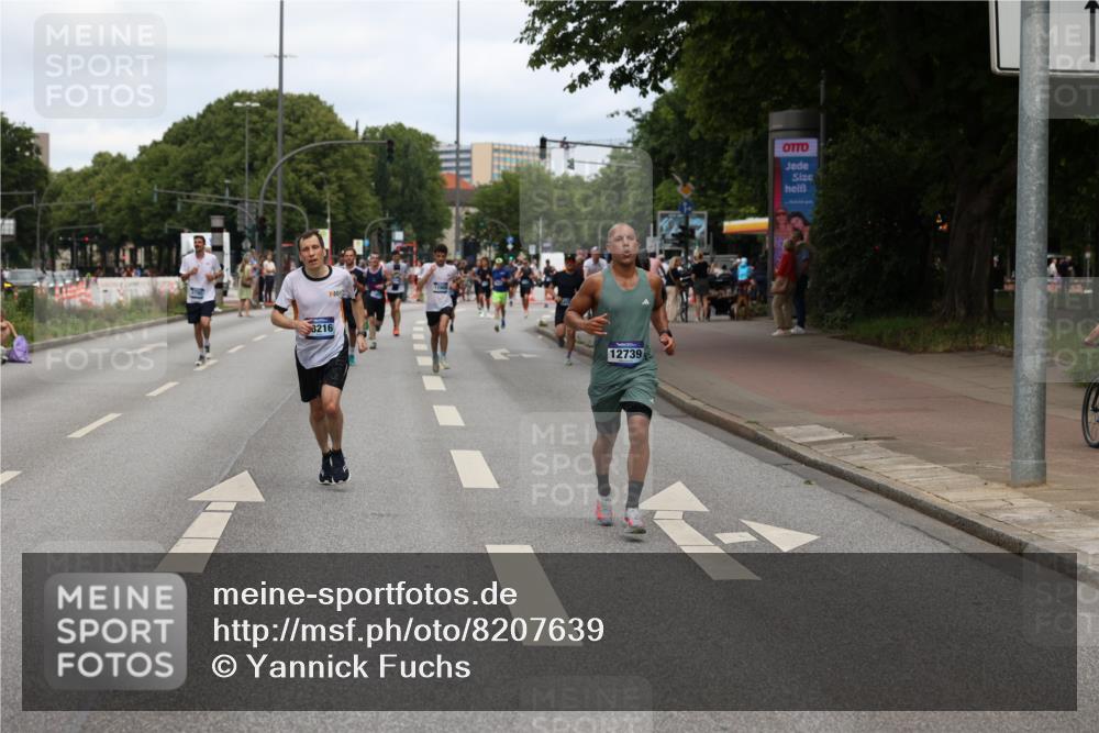 29.06.2025 - hella hamburg halbmarathon Yannick Fuchs http://msf.ph/oto/8207639 29.06.2025 10:32:16 20KM 1290, 1505, 2196, 2404, 3480, 3790, 5042, 5791, 5923, 6047, 9017, 9944, 10190, 10451, 10922, 11106, 11423, 12739, 12900, 13148, 13372, 13595, 15410, 15888, 17726, 18103, 18193, 18216, 18357, 18986 meine-sportfotos.de