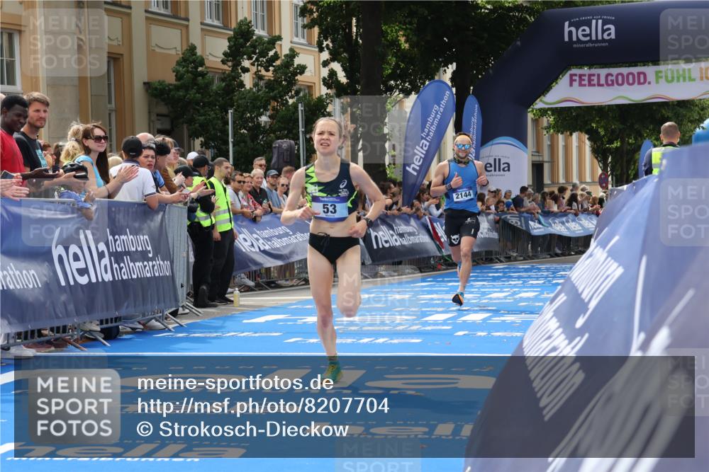 29.06.2025 - hella hamburg halbmarathon Strokosch-Dieckow http://msf.ph/oto/8207704 29.06.2025 10:19:08 Ziel 53, 2144 meine-sportfotos.de