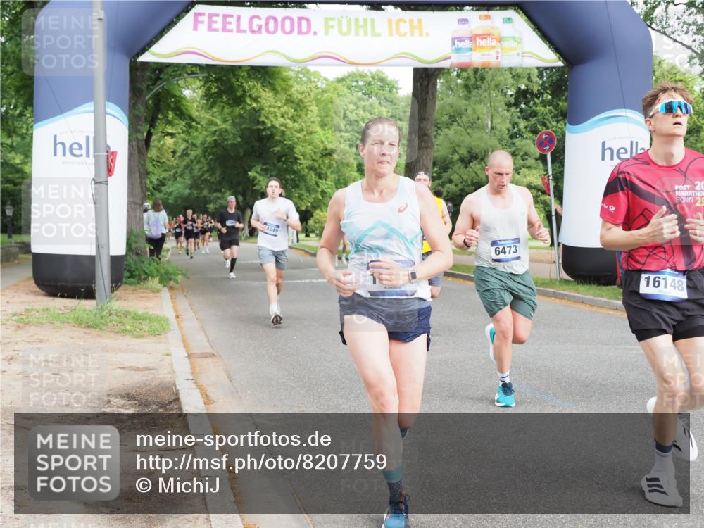 29.06.2025 - hella hamburg halbmarathon MichiJ http://msf.ph/oto/8207759 29.06.2025 10:22:42 Zwischen KM18-KM19 1910, 1959, 2836, 6473, 8956, 14975, 16148, 16724, 16755, 18455, 18731 meine-sportfotos.de