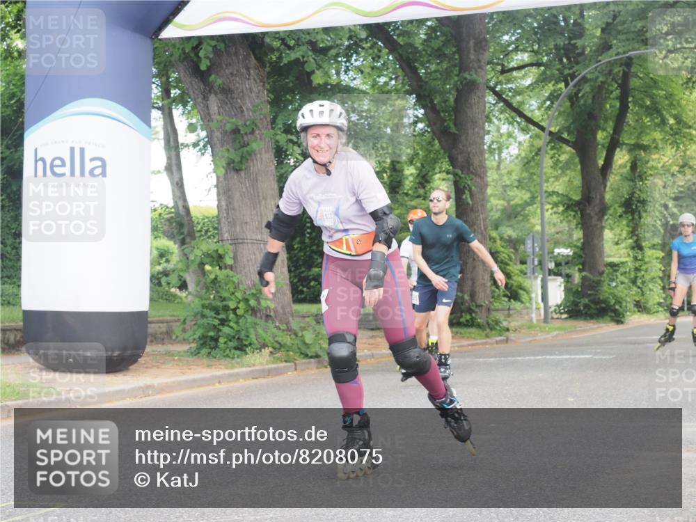 29.06.2025 - hella hamburg halbmarathon KatJ http://msf.ph/oto/8208075 29.06.2025 09:33:38 Zwischen KM18-KM19  meine-sportfotos.de