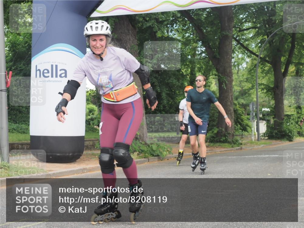 29.06.2025 - hella hamburg halbmarathon KatJ http://msf.ph/oto/8208119 29.06.2025 09:33:38 Zwischen KM18-KM19  meine-sportfotos.de