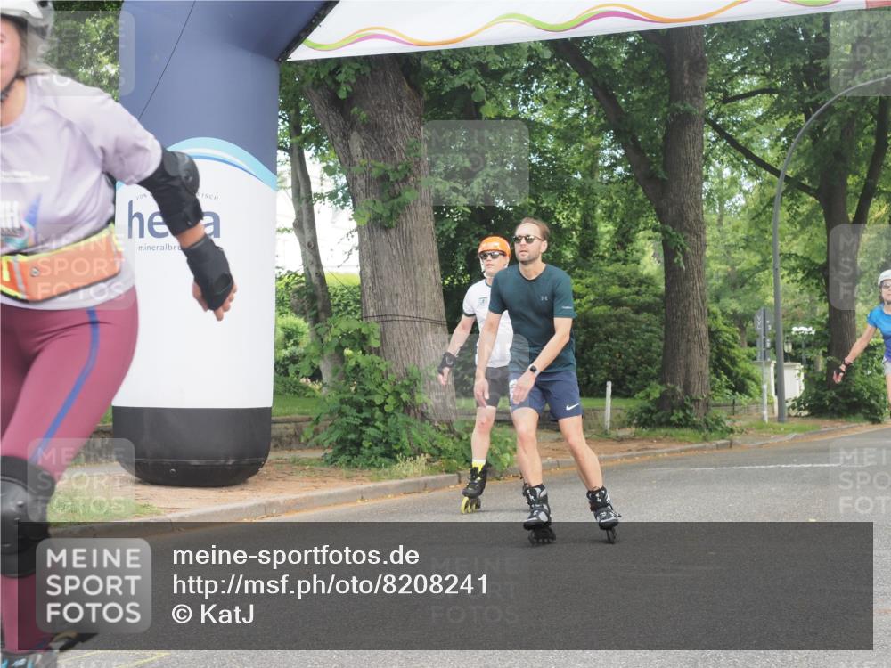 29.06.2025 - hella hamburg halbmarathon KatJ http://msf.ph/oto/8208241 29.06.2025 09:33:38 Zwischen KM18-KM19  meine-sportfotos.de