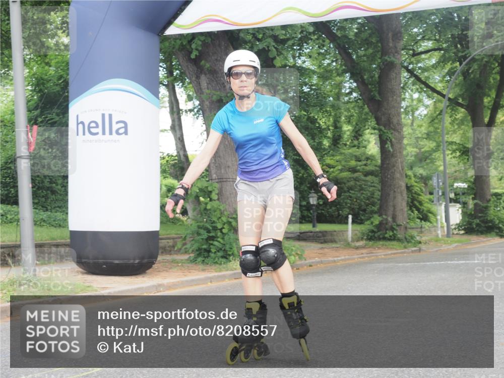 29.06.2025 - hella hamburg halbmarathon KatJ http://msf.ph/oto/8208557 29.06.2025 09:33:40 Zwischen KM18-KM19  meine-sportfotos.de
