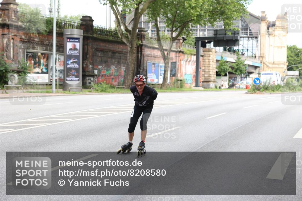 29.06.2025 - hella hamburg halbmarathon Yannick Fuchs http://msf.ph/oto/8208580 29.06.2025 09:18:13 20KM  meine-sportfotos.de