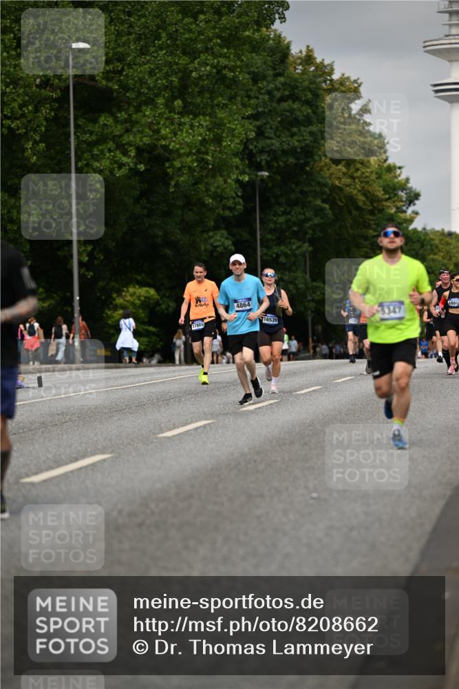 29.06.2025 - hella hamburg halbmarathon Dr. Thomas Lammeyer http://msf.ph/oto/8208662 29.06.2025 10:12:18 Kennedybrücke 1079, 1427, 1527, 2190, 2309, 3922, 4228, 4864, 5347, 6100, 7019, 9071 meine-sportfotos.de