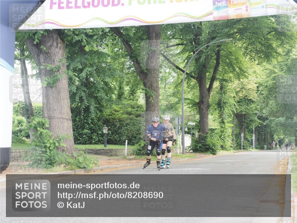 29.06.2025 - hella hamburg halbmarathon KatJ http://msf.ph/oto/8208690 29.06.2025 09:34:28 Zwischen KM18-KM19  meine-sportfotos.de