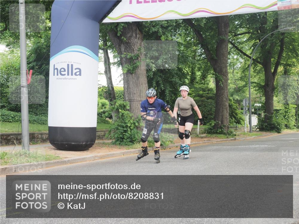 29.06.2025 - hella hamburg halbmarathon KatJ http://msf.ph/oto/8208831 29.06.2025 09:34:30 Zwischen KM18-KM19  meine-sportfotos.de