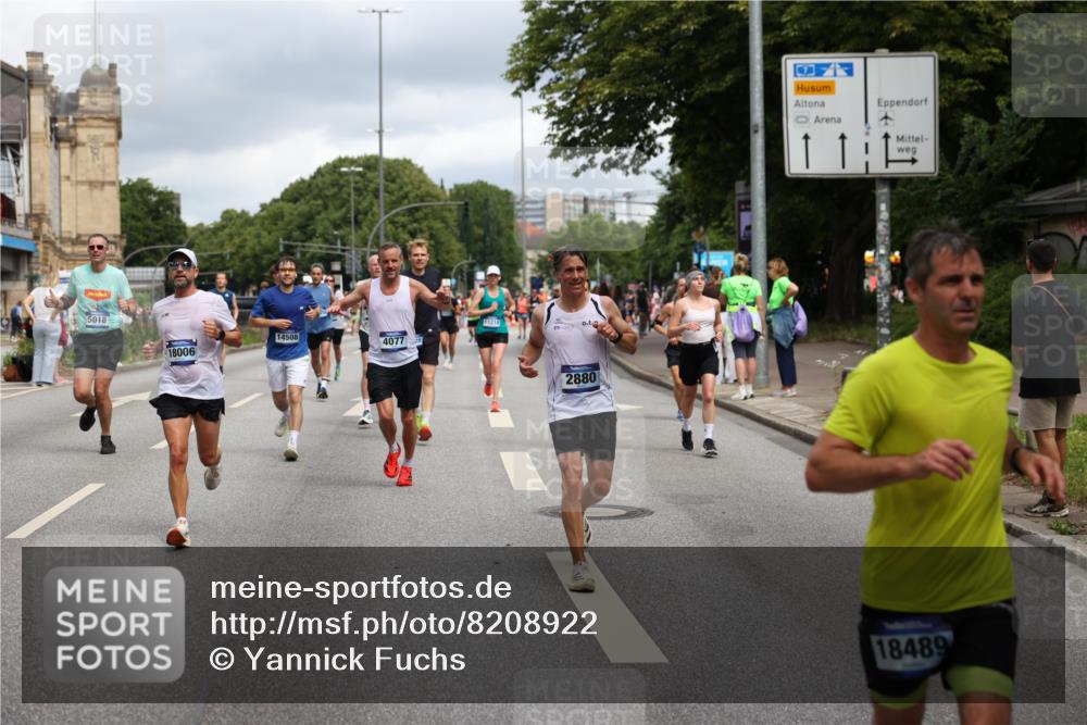 29.06.2025 - hella hamburg halbmarathon Yannick Fuchs http://msf.ph/oto/8208922 29.06.2025 10:45:05 20KM 1366, 1461, 2207, 2411, 2540, 2880, 3654, 4077, 4816, 5018, 5336, 5600, 7052, 7134, 7369, 8117, 8205, 8261, 8508, 8819, 9057, 10057, 10215, 10508, 10603, 11214, 11422, 11512, 11733, 12016, 12778, 12949, 13073, 13808, 14125, 15480, 15720, 15871, 16285, 16291, 16907, 17129, 17221, 17823, 18006, 18182, 18413, 18489, 19007 meine-sportfotos.de