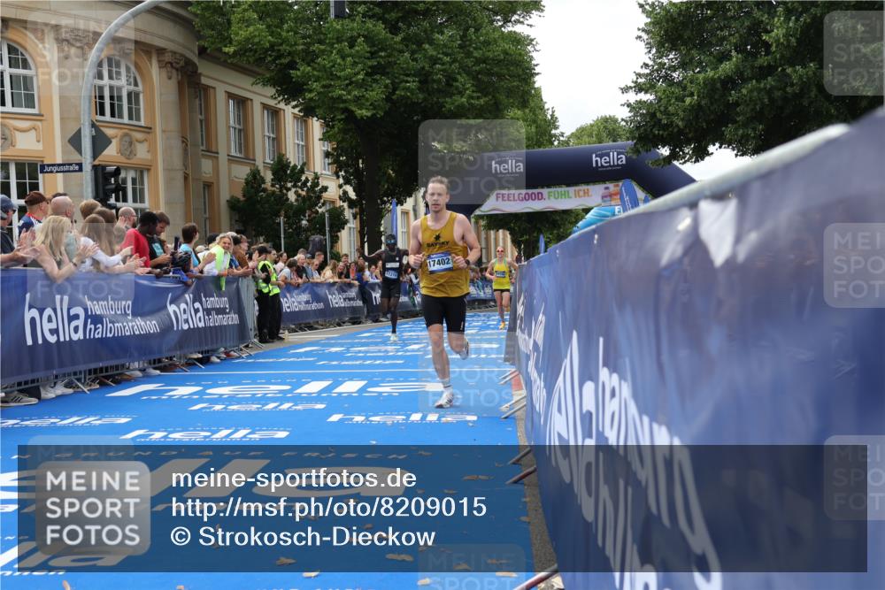 29.06.2025 - hella hamburg halbmarathon Strokosch-Dieckow http://msf.ph/oto/8209015 29.06.2025 10:20:51 Ziel 11210, 14766, 16988, 17402, 19075 meine-sportfotos.de