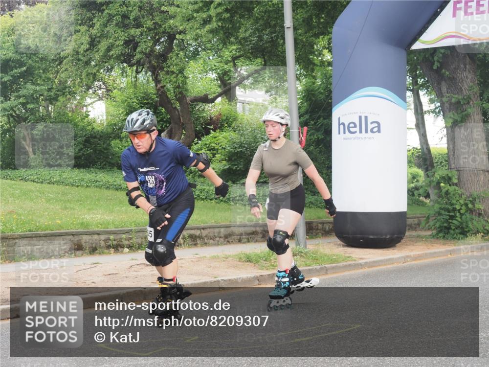 29.06.2025 - hella hamburg halbmarathon KatJ http://msf.ph/oto/8209307 29.06.2025 09:34:31 Zwischen KM18-KM19  meine-sportfotos.de