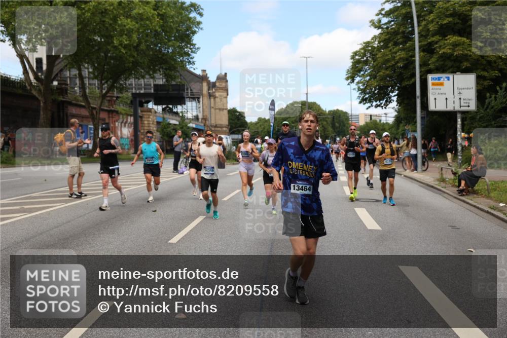 29.06.2025 - hella hamburg halbmarathon Yannick Fuchs http://msf.ph/oto/8209558 29.06.2025 11:23:04 20KM 1740, 1775, 1890, 2342, 3029, 3050, 3600, 3601, 4378, 5406, 5658, 5941, 6787, 7267, 7387, 7820, 8031, 8687, 8688, 9217, 9780, 10826, 11122, 11178, 11245, 12302, 12326, 12505, 12758, 13045, 13464, 13842, 14349, 14536, 14610, 14611, 14649, 14657, 15589, 16659, 17560, 17696, 18109, 18672, 19156, 19213 meine-sportfotos.de