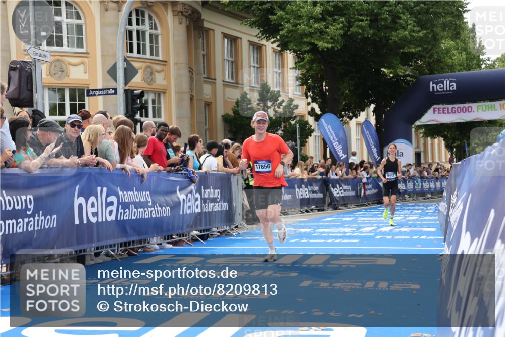 29.06.2025 - hella hamburg halbmarathon Strokosch-Dieckow http://msf.ph/oto/8209813 29.06.2025 10:21:33 Ziel 6559, 9442, 11965, 17856 meine-sportfotos.de