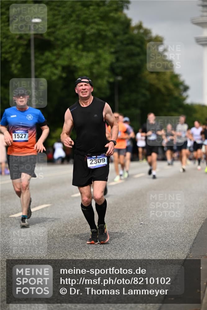 29.06.2025 - hella hamburg halbmarathon Dr. Thomas Lammeyer http://msf.ph/oto/8210102 29.06.2025 10:12:29 Kennedybrücke 1527, 2190, 2309, 4864, 5100, 5347, 6100, 6590, 6918, 7348, 7453, 9071, 9457, 9616, 9966 meine-sportfotos.de
