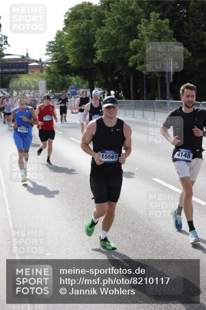29.06.2025 - hella hamburg halbmarathon Jannik Wohlers http://msf.ph/oto/8210117 29.06.2025 09:49:01 Lombardsbrücke 2745, 2750, 2849, 2980, 3014, 3116, 4148, 4766, 5050, 5648, 5889, 6149, 6771, 7035, 7109, 11952, 12098, 13158, 14311, 14359, 14629, 14667, 14905, 15328, 15410, 15561, 15991, 16816, 17182, 17722, 18156, 18183, 18188, 18193 meine-sportfotos.de