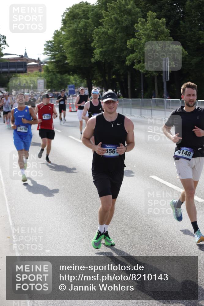 29.06.2025 - hella hamburg halbmarathon Jannik Wohlers http://msf.ph/oto/8210143 29.06.2025 09:49:01 Lombardsbrücke 2745, 2750, 2849, 2980, 3014, 3116, 4148, 4766, 5050, 5648, 5889, 6149, 6771, 7035, 7109, 11952, 12098, 13158, 14311, 14359, 14629, 14667, 14905, 15328, 15410, 15561, 15991, 16816, 17182, 17722, 18156, 18183, 18188, 18193 meine-sportfotos.de