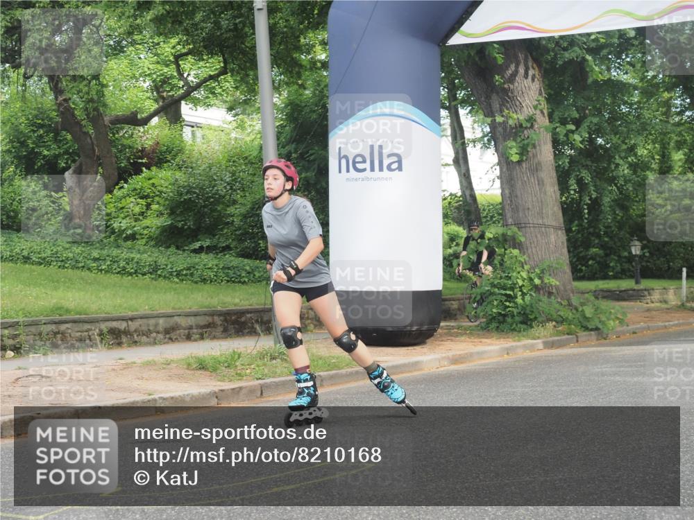 29.06.2025 - hella hamburg halbmarathon KatJ http://msf.ph/oto/8210168 29.06.2025 09:34:51 Zwischen KM18-KM19  meine-sportfotos.de