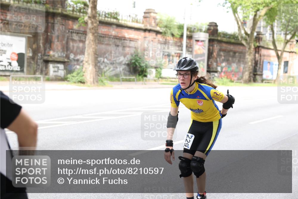 29.06.2025 - hella hamburg halbmarathon Yannick Fuchs http://msf.ph/oto/8210597 29.06.2025 09:18:21 20KM 229 meine-sportfotos.de