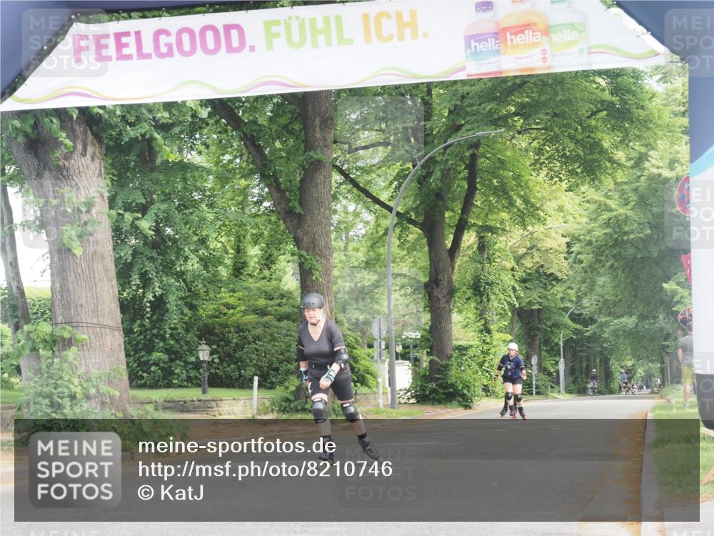 29.06.2025 - hella hamburg halbmarathon KatJ http://msf.ph/oto/8210746 29.06.2025 09:34:55 Zwischen KM18-KM19  meine-sportfotos.de