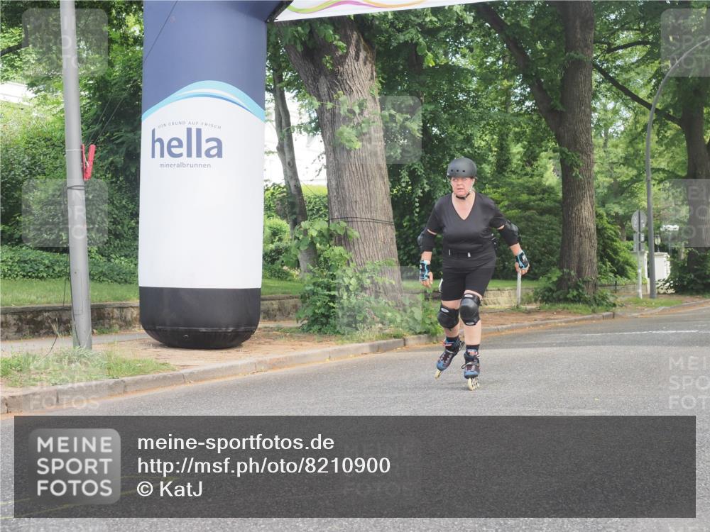 29.06.2025 - hella hamburg halbmarathon KatJ http://msf.ph/oto/8210900 29.06.2025 09:34:56 Zwischen KM18-KM19  meine-sportfotos.de
