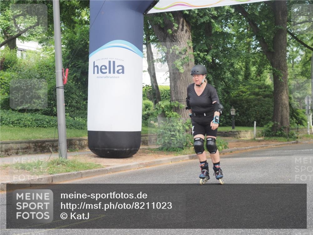 29.06.2025 - hella hamburg halbmarathon KatJ http://msf.ph/oto/8211023 29.06.2025 09:34:56 Zwischen KM18-KM19  meine-sportfotos.de