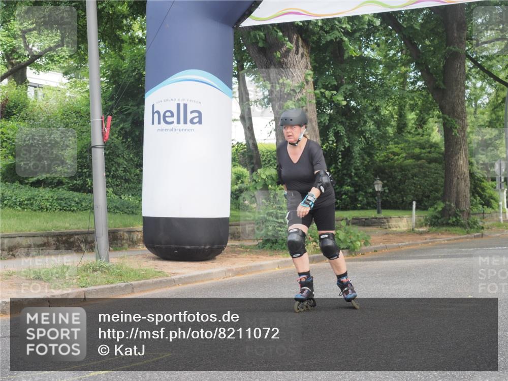 29.06.2025 - hella hamburg halbmarathon KatJ http://msf.ph/oto/8211072 29.06.2025 09:34:56 Zwischen KM18-KM19  meine-sportfotos.de