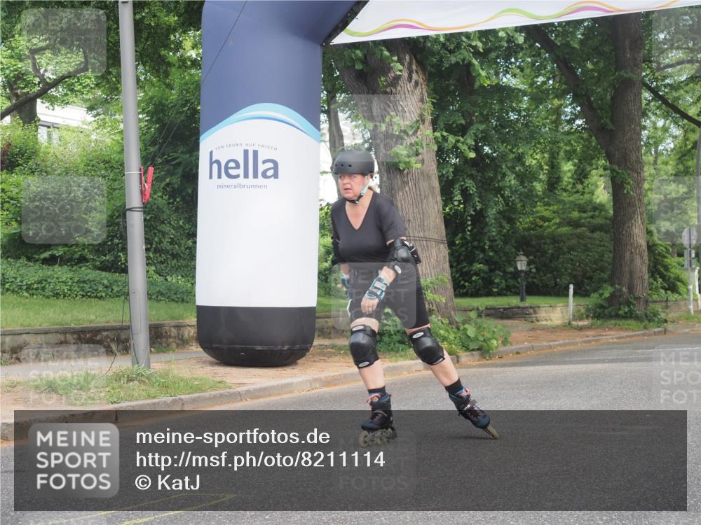 29.06.2025 - hella hamburg halbmarathon KatJ http://msf.ph/oto/8211114 29.06.2025 09:34:56 Zwischen KM18-KM19  meine-sportfotos.de