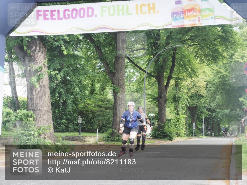 29.06.2025 - hella hamburg halbmarathon KatJ http://msf.ph/oto/8211183 29.06.2025 09:34:58 Zwischen KM18-KM19  meine-sportfotos.de