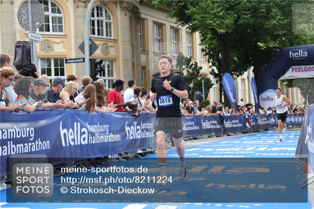 29.06.2025 - hella hamburg halbmarathon Strokosch-Dieckow http://msf.ph/oto/8211224 29.06.2025 10:22:41 Ziel 2618, 18897 meine-sportfotos.de