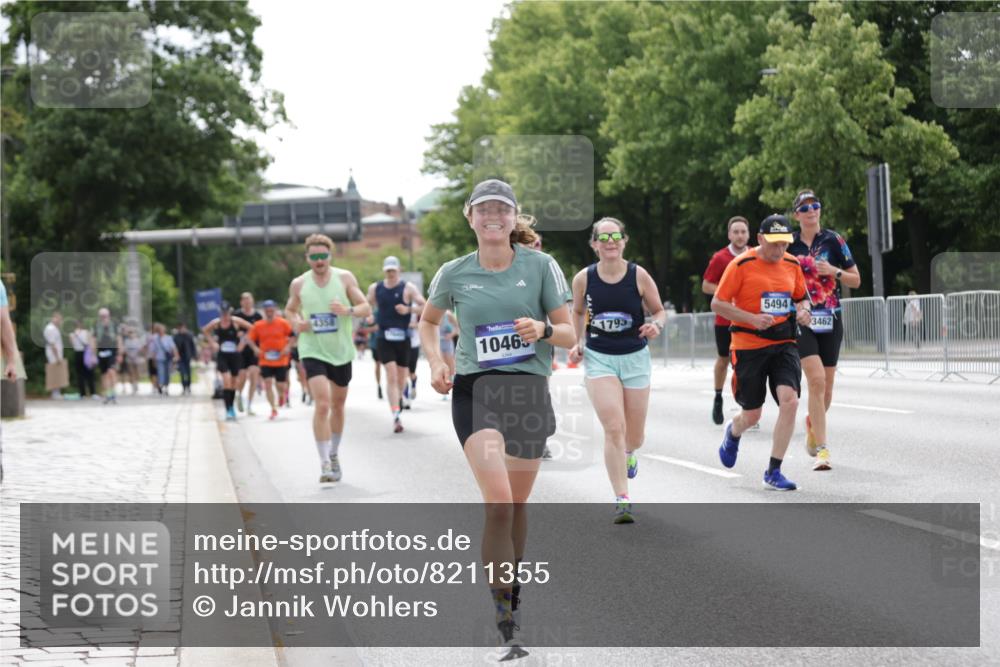29.06.2025 - hella hamburg halbmarathon Jannik Wohlers http://msf.ph/oto/8211355 29.06.2025 10:26:34 Lombardsbrücke 1530, 1793, 1973, 2045, 2306, 4358, 5494, 5495, 5707, 6625, 6637, 7069, 8056, 9349, 10465, 11110, 11740, 12071, 13462, 14020, 14021, 15108, 15878, 16479, 17049, 17445, 18962, 18976, 18978 meine-sportfotos.de