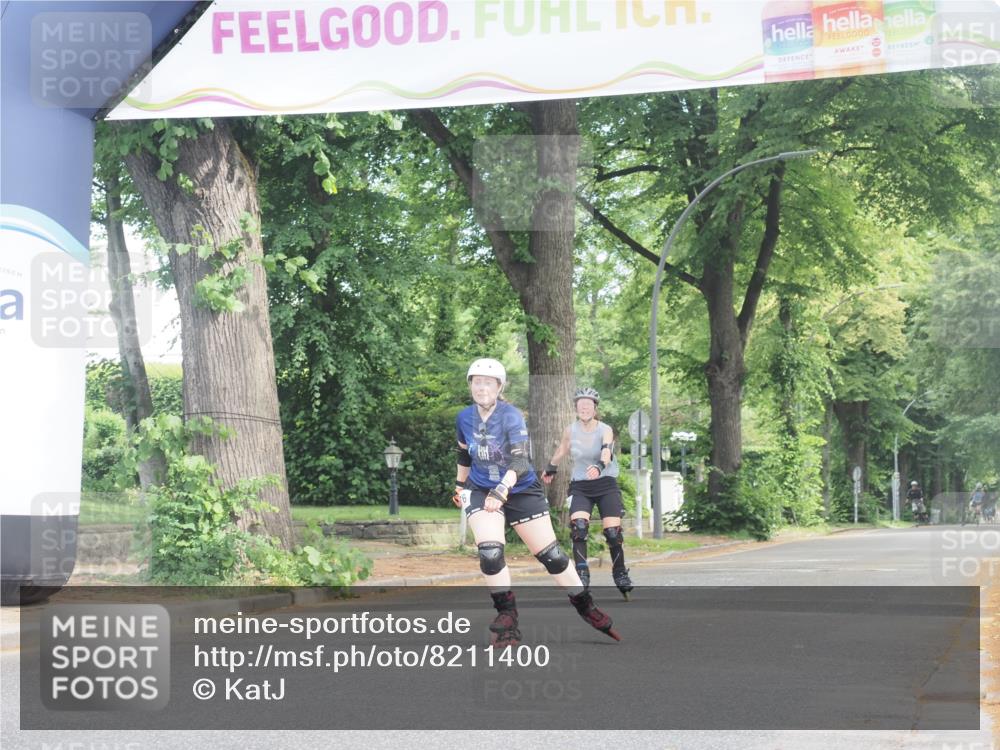 29.06.2025 - hella hamburg halbmarathon KatJ http://msf.ph/oto/8211400 29.06.2025 09:34:59 Zwischen KM18-KM19  meine-sportfotos.de