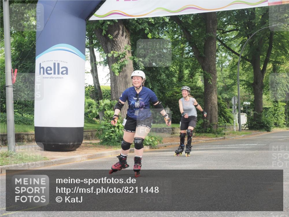29.06.2025 - hella hamburg halbmarathon KatJ http://msf.ph/oto/8211448 29.06.2025 09:35:00 Zwischen KM18-KM19  meine-sportfotos.de