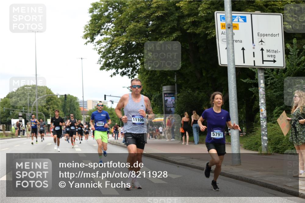 29.06.2025 - hella hamburg halbmarathon Yannick Fuchs http://msf.ph/oto/8211928 29.06.2025 10:32:27 20KM 1505, 2404, 3480, 3790, 5791, 7152, 7154, 7743, 8571, 9017, 9643, 9944, 10793, 10922, 11106, 11423, 12900, 13148, 13595, 13900, 14274, 15303, 15382, 15888, 16698, 17726, 18103, 18193, 18277, 18723 meine-sportfotos.de
