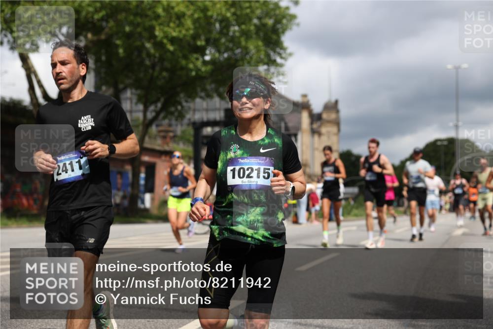 29.06.2025 - hella hamburg halbmarathon Yannick Fuchs http://msf.ph/oto/8211942 29.06.2025 10:45:20 20KM 1335, 1366, 2411, 2540, 2636, 2823, 2946, 4297, 4404, 4967, 5087, 5336, 5600, 5820, 7224, 7369, 7943, 8261, 8508, 8930, 8989, 9214, 9476, 9959, 10057, 10215, 10508, 10603, 10667, 10691, 10868, 11124, 11422, 11512, 11625, 11733, 12778, 13073, 13403, 14458, 15426, 15480, 15871, 15899, 16666, 16907, 17530, 17823, 18413, 18820, 19007, 19053 meine-sportfotos.de