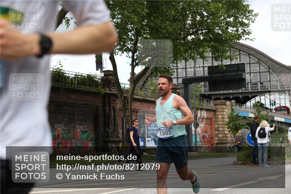 29.06.2025 - hella hamburg halbmarathon Yannick Fuchs http://msf.ph/oto/8212079 29.06.2025 10:32:28 20KM 1505, 2404, 3480, 3790, 5791, 7152, 7154, 7743, 8571, 9017, 9171, 9643, 9944, 10793, 10922, 11106, 11423, 12900, 13148, 13595, 13900, 14274, 15303, 15382, 15888, 16698, 17726, 18103, 18193, 18277, 18723 meine-sportfotos.de