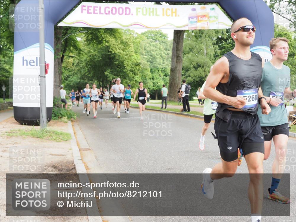 29.06.2025 - hella hamburg halbmarathon MichiJ http://msf.ph/oto/8212101 29.06.2025 10:23:14 Zwischen KM18-KM19 5550, 7901, 13771, 15268, 16243, 17751, 18837 meine-sportfotos.de