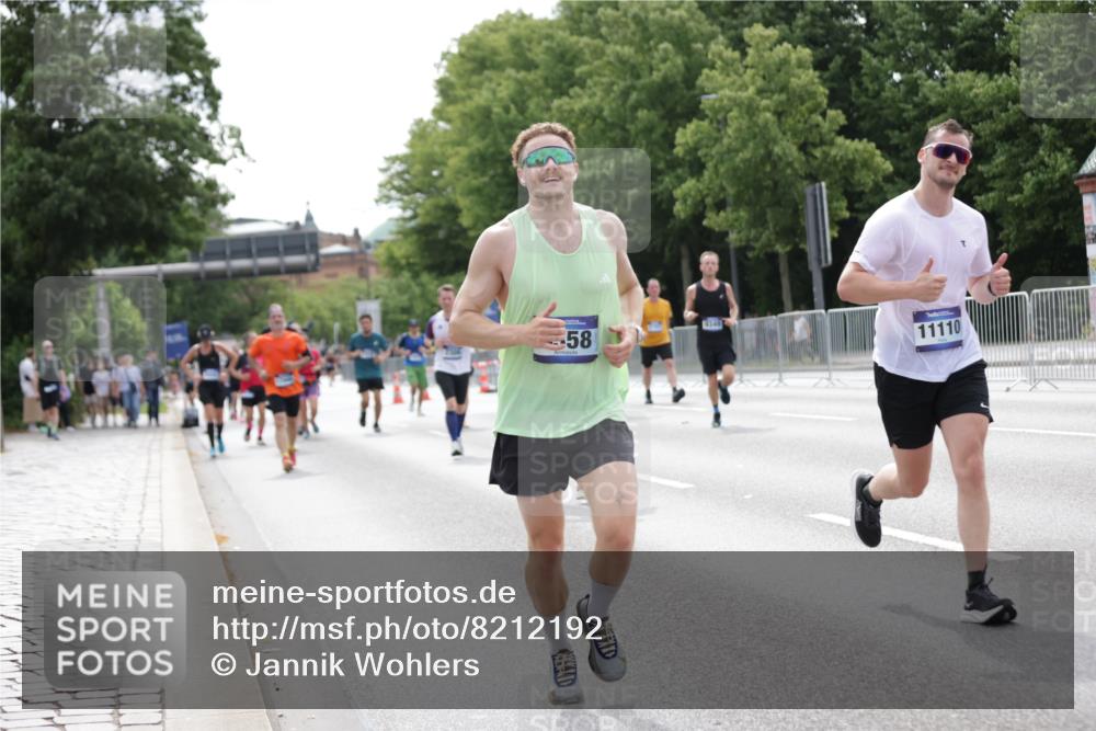 29.06.2025 - hella hamburg halbmarathon Jannik Wohlers http://msf.ph/oto/8212192 29.06.2025 10:26:37 Lombardsbrücke 1530, 1793, 1973, 2045, 2306, 4358, 5494, 5495, 5707, 6637, 7069, 7234, 7314, 8056, 8281, 9349, 10465, 11110, 13462, 14020, 14021, 15108, 16479, 17049, 17445, 18962, 18976, 18978 meine-sportfotos.de