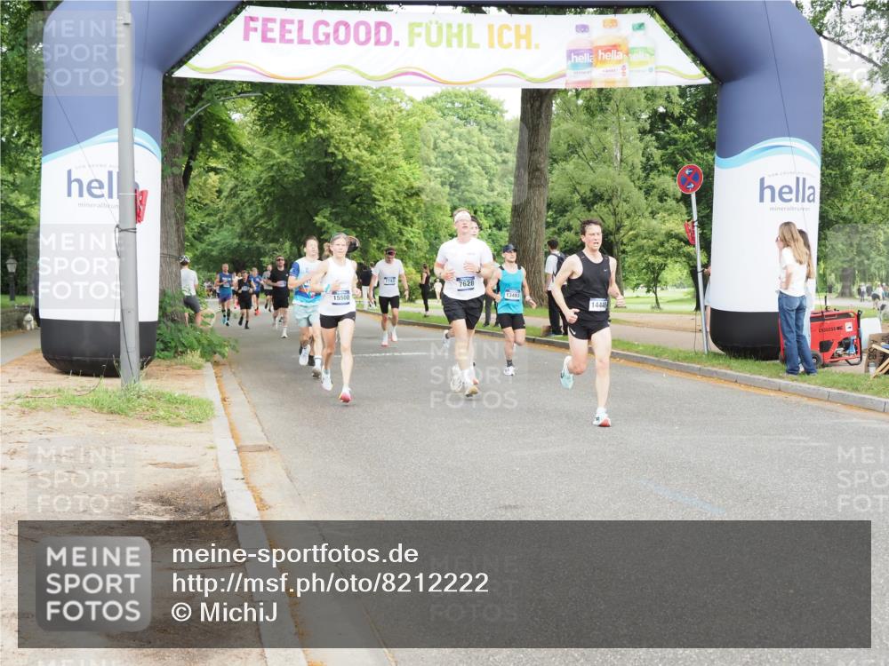 29.06.2025 - hella hamburg halbmarathon MichiJ http://msf.ph/oto/8212222 29.06.2025 10:23:16 Zwischen KM18-KM19 5550, 7628, 7901, 13771, 14448, 15268, 17751 meine-sportfotos.de