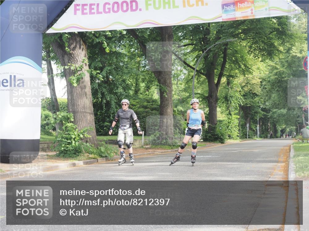 29.06.2025 - hella hamburg halbmarathon KatJ http://msf.ph/oto/8212397 29.06.2025 09:35:12 Zwischen KM18-KM19  meine-sportfotos.de