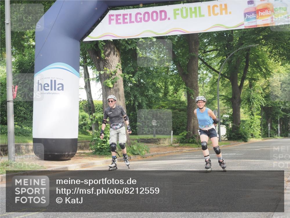 29.06.2025 - hella hamburg halbmarathon KatJ http://msf.ph/oto/8212559 29.06.2025 09:35:13 Zwischen KM18-KM19  meine-sportfotos.de