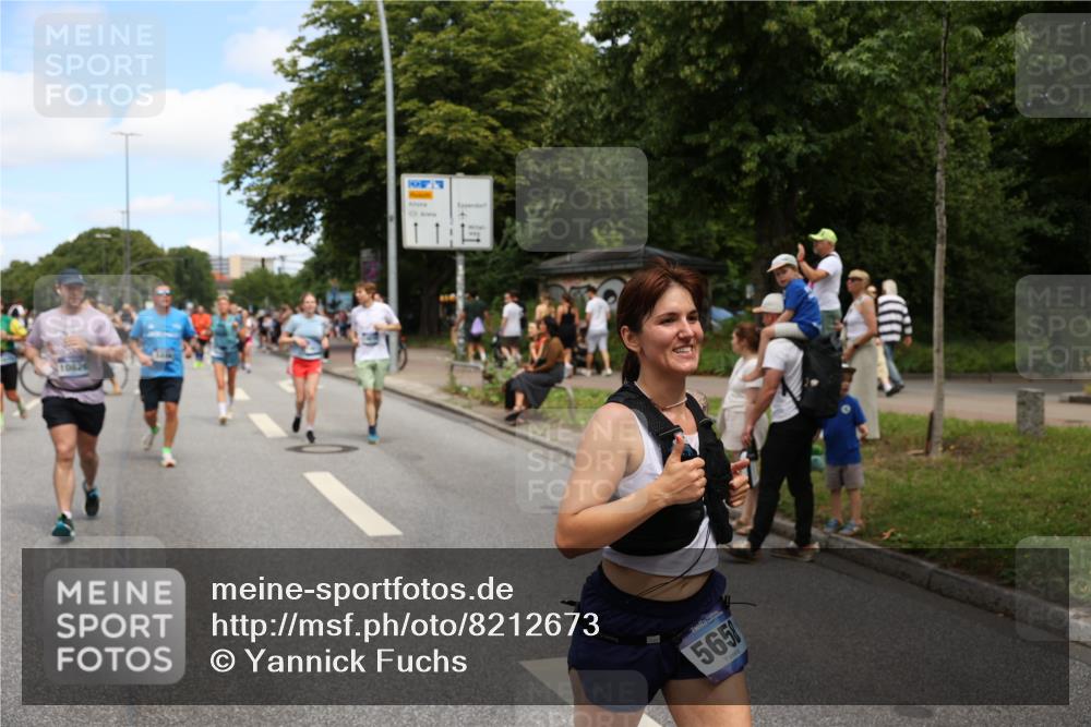 29.06.2025 - hella hamburg halbmarathon Yannick Fuchs http://msf.ph/oto/8212673 29.06.2025 11:23:18 20KM 1025, 1890, 2588, 3029, 3430, 3600, 3601, 3753, 4314, 4580, 5406, 5437, 5561, 5658, 5965, 6103, 6787, 8187, 8717, 8855, 9780, 10336, 10826, 10921, 11168, 11245, 11984, 12073, 12326, 12758, 13045, 13842, 14000, 14099, 14610, 14611, 14649, 15409, 15739, 15847, 16115, 16659, 18369, 19156 meine-sportfotos.de