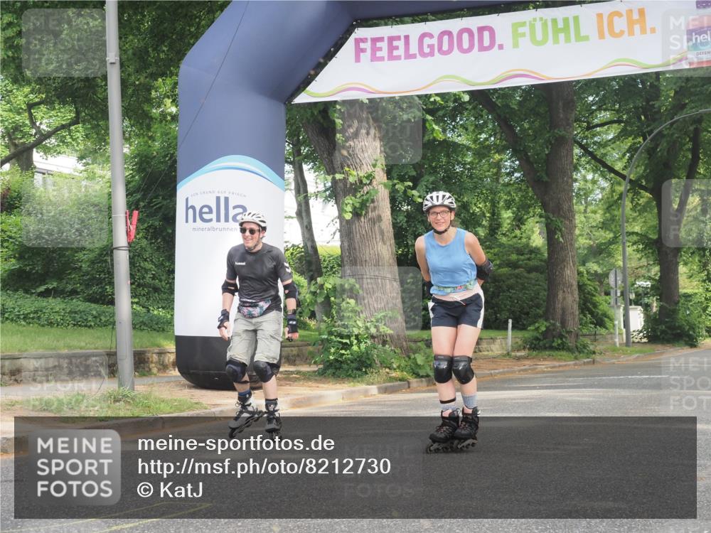 29.06.2025 - hella hamburg halbmarathon KatJ http://msf.ph/oto/8212730 29.06.2025 09:35:14 Zwischen KM18-KM19  meine-sportfotos.de