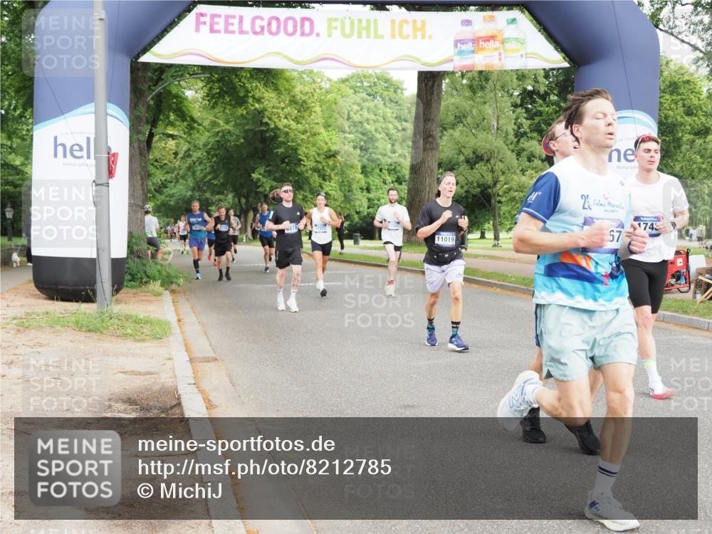 29.06.2025 - hella hamburg halbmarathon MichiJ http://msf.ph/oto/8212785 29.06.2025 10:23:20 Zwischen KM18-KM19 1743, 5550, 7628, 13167, 13493, 13494, 13771, 14448, 15268, 15500, 18026, 19022 meine-sportfotos.de
