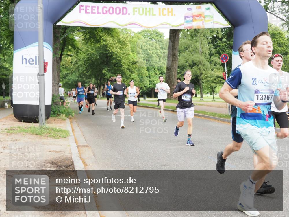 29.06.2025 - hella hamburg halbmarathon MichiJ http://msf.ph/oto/8212795 29.06.2025 10:23:20 Zwischen KM18-KM19 1743, 5550, 7628, 13167, 13493, 13494, 13771, 14448, 15268, 15500, 18026, 19022 meine-sportfotos.de