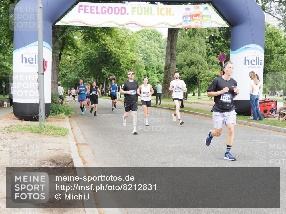 29.06.2025 - hella hamburg halbmarathon MichiJ http://msf.ph/oto/8212831 29.06.2025 10:23:21 Zwischen KM18-KM19 1743, 5550, 7628, 11019, 13167, 13493, 13494, 14448, 15268, 15500, 18026, 19022 meine-sportfotos.de