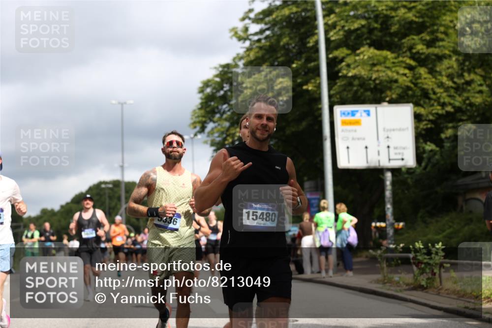 29.06.2025 - hella hamburg halbmarathon Yannick Fuchs http://msf.ph/oto/8213049 29.06.2025 10:45:24 20KM 1335, 1366, 2411, 2636, 2718, 2823, 2946, 4033, 4297, 4404, 4839, 4967, 5087, 5336, 5600, 5820, 7224, 7943, 8261, 8508, 8930, 8989, 9214, 9476, 9739, 9793, 9959, 10057, 10215, 10508, 10603, 10667, 10691, 10868, 11124, 11512, 11625, 11733, 12450, 12778, 13073, 13403, 13707, 13799, 14012, 14248, 14458, 15426, 15480, 15496, 15871, 15899, 16666, 16907, 17131, 17530, 17823, 18820, 19007, 19020, 19053 meine-sportfotos.de