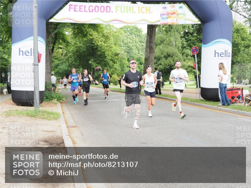 29.06.2025 - hella hamburg halbmarathon MichiJ http://msf.ph/oto/8213107 29.06.2025 10:23:22 Zwischen KM18-KM19 1743, 7628, 11019, 13167, 13493, 13494, 14448, 15500, 18026, 19022 meine-sportfotos.de