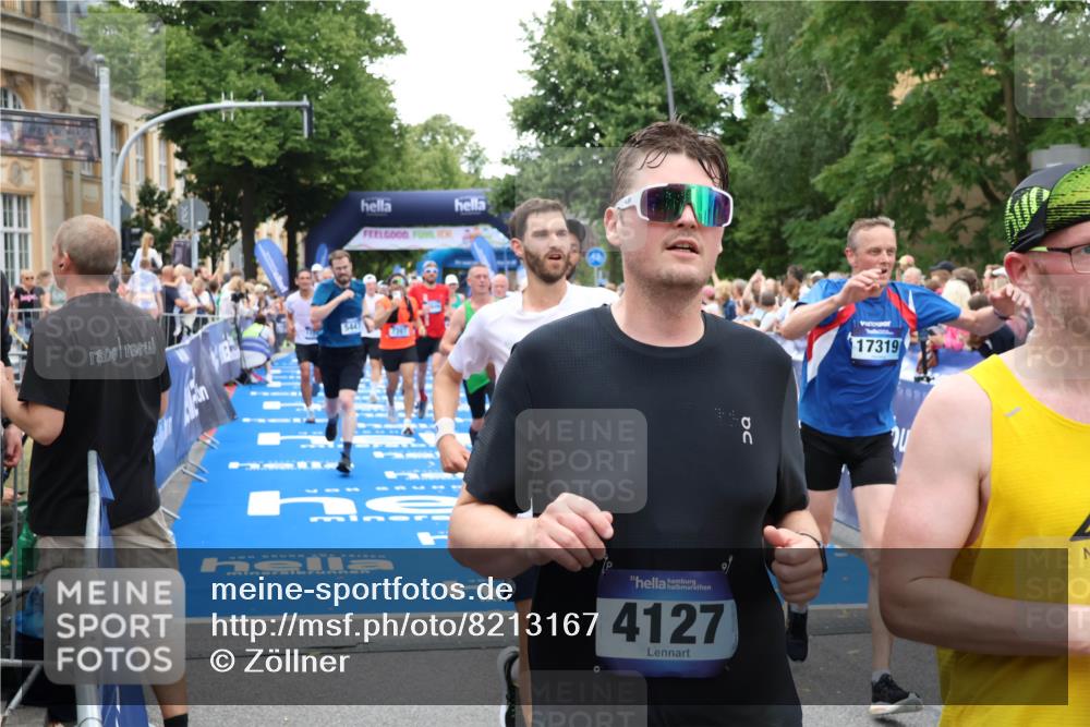 29.06.2025 - hella hamburg halbmarathon Zöllner http://msf.ph/oto/8213167 29.06.2025 10:50:37 Ziel 1399, 1750, 3414, 4346, 5447, 6282, 6662, 7397, 7786, 8153, 8576, 9057, 11214, 13808, 13812, 13875, 14626, 15519, 15803, 16806, 17179, 17247, 17319, 18006 meine-sportfotos.de